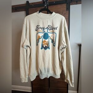 NWOT HRT & LUV Crewneck
